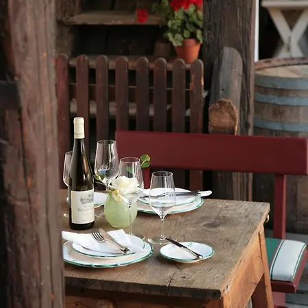 Hotel Heurigenhof Bründlmayer